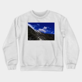 Trekking in Cordeleira Blanca Peru. Crewneck Sweatshirt